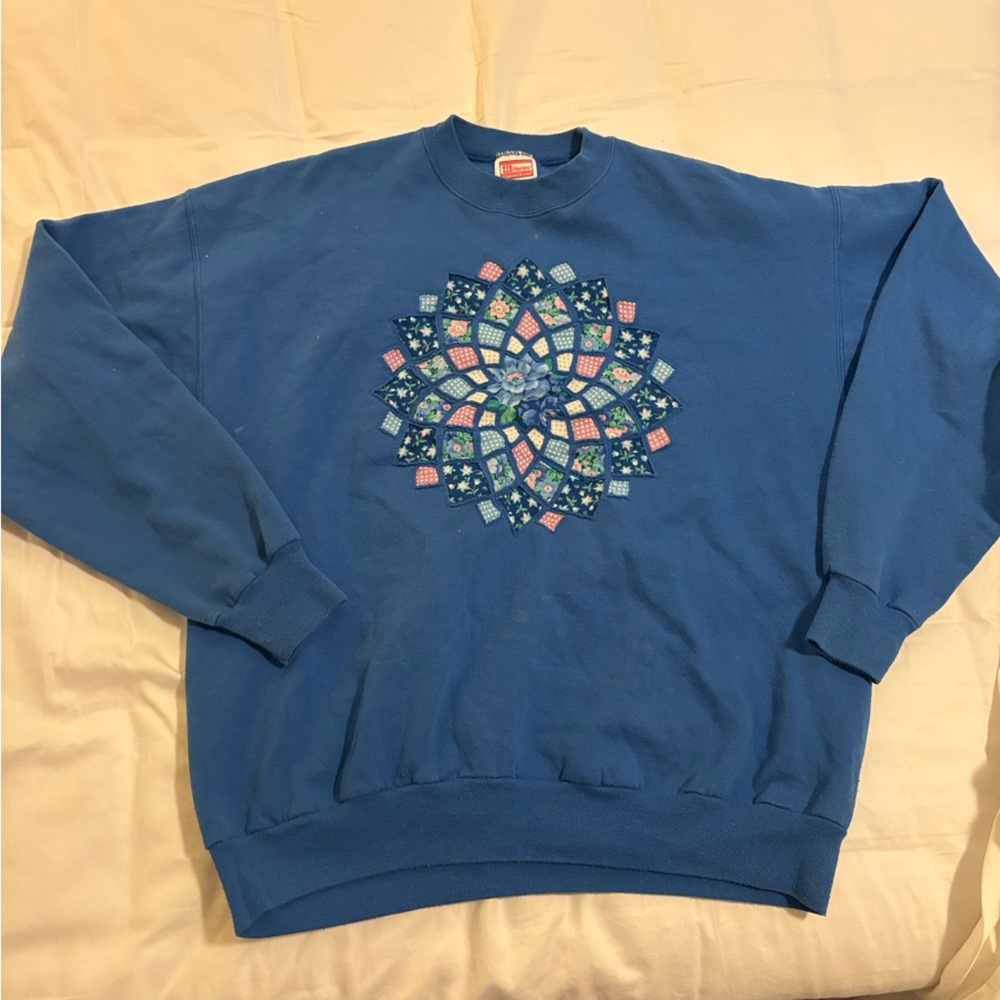 Hanes Blue Sweatshirt with Quilted Pattern